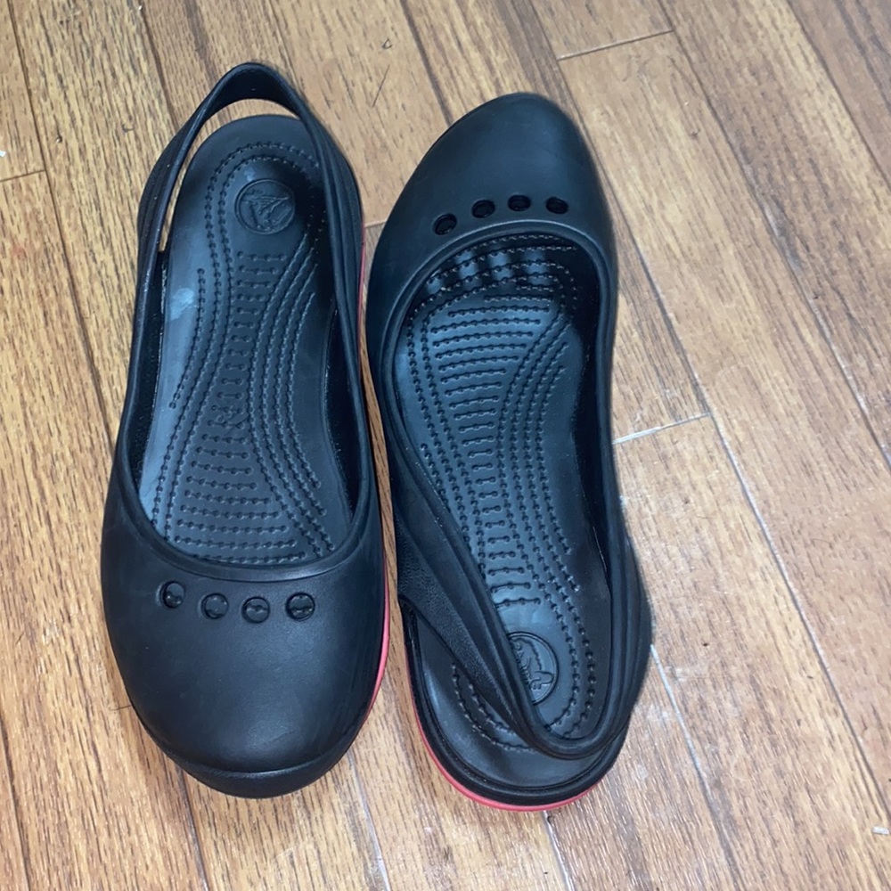 Crocs - Picture 2 of 5